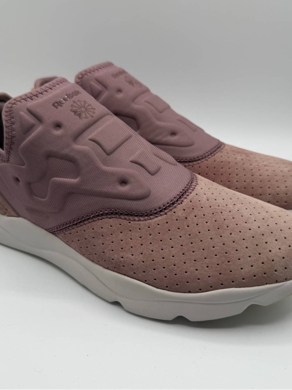 Reebok Classic Ortholite Slip On Sneakers Mauve Dusty Rose Womens 9.5